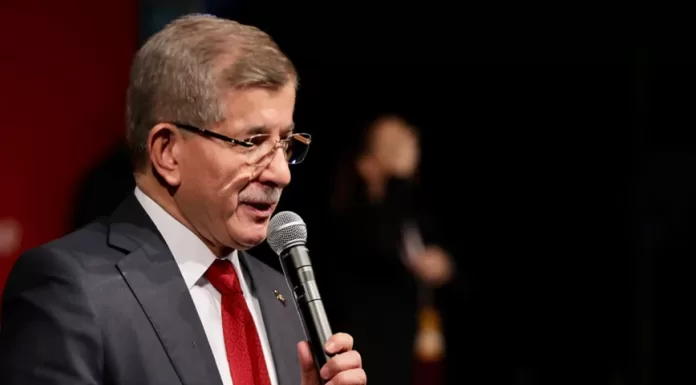 Gelecek Partisi lideri Ahmet Davutoğlu: “şu andan itibaren cumhurbaşkanı ismini konuşmanın vaktinin geldi” Gelecek Partisi lideri Ahmet Davutoğlu: "şu andan itibaren cumhurbaşkanı ismini konuşmanın vaktinin geldi"