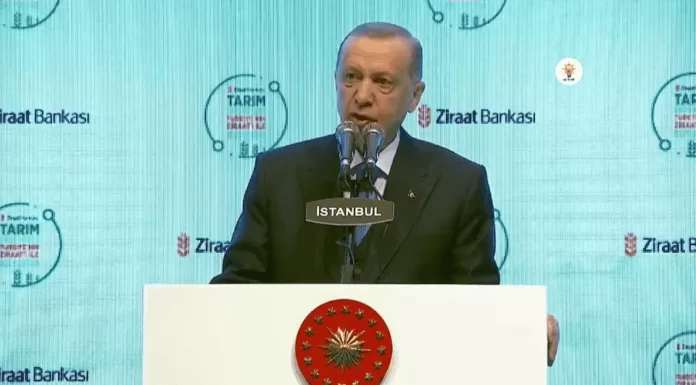 Cumhurbaşkanı ve AKP Genel Başkanı Recep Tayyip Erdoğan’dan Çiftçilere Seçim Müjdesi Cumhurbaşkanı ve AKP Genel Başkanı Recep Tayyip Erdoğan'dan Çiftçilere Seçim Müjdesi