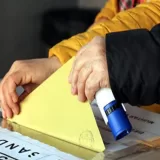 MYK’de seçim sunumu yapıldı AKP normal zamanı 18 Haziran 2023 olan seçimini öne çekmek için harekete geçti