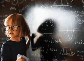 Üstün zekâlı çocukların belirtileri neler Üstün zekâlı olma kavramı son derece tartışmalı