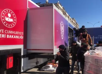 Deprem bölgesindeki kamu çalışanlarının tüm özlük hakları saklı tutulacak