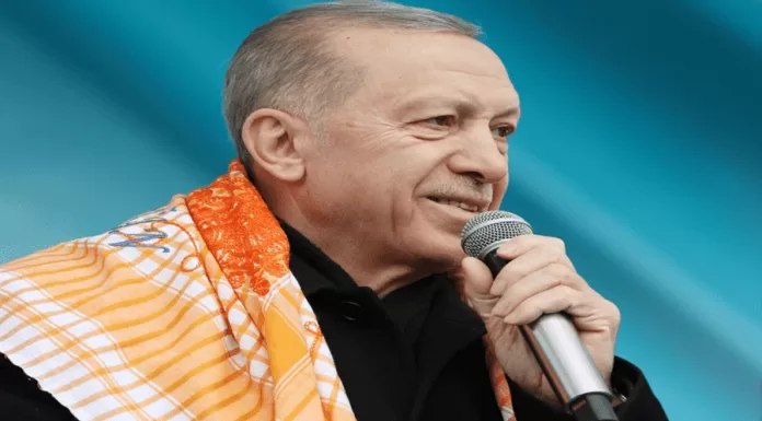 Cumhurbaşkanı Erdoğan: "Aydın'dan bir kez daha meydan okuyorum."...