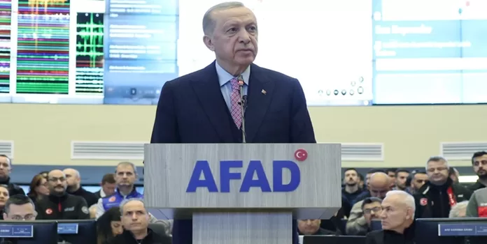 Cumhurbaşkanı Erdoğan: “Yarın sabah bölgeyi ziyarete başlayacağım” Cumhurbaşkanı Erdoğan: "Yarın sabah bölgeyi ziyarete başlayacağım"