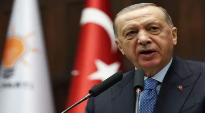 Cumhurbaşkanı Erdoğan’ın seçim tarihini açıklaması bekleniyor Cumhurbaşkanı ve AKP Genel Başkanı Recep Tayyip Erdoğan, bugün seçim kararını açıklayacak
