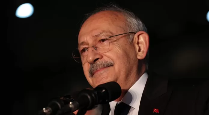 Kılıçdaroğlu: Bugün bir adaydan öte, bir değişimin temsilcisi olarak karşınızdayım Kılıçdaroğlu: Bugün bir adaydan öte, bir değişimin temsilcisi olarak karşınızdayım