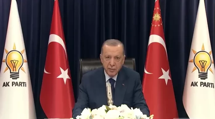 Erdoğan Millet İttifakı’nı hedef aldı : Aramıza yeni katılacak dostlarımızla ilerleyeceğiz Erdoğan Millet İttifakı'nı hedef aldı : Aramıza yeni katılacak dostlarımızla ilerleyeceğiz