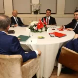 Altılı Masa, cumhurbaşkanı adayı konusunda ortak bir anlayışa ulaştıklarını açıkladı Altılı Masa, cumhurbaşkanı adayı konusunda ortak bir anlayışa ulaştıklarını açıkladı