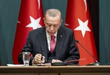 Cumhurbaşkanı ve AKP Genel Başkanı Erdoğan, seçimlerin 14 Mayıs'ta yapılmasına ilişkin kararı imzaladı