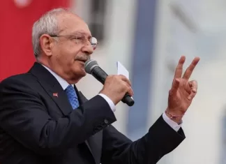 Kılıçdaroğlu, tüm danışmanlarının görevine son verdi CHP Genel Başkanı Kemal Kılıçdaroğlu, tüm danışmanlarının görevine son verdi